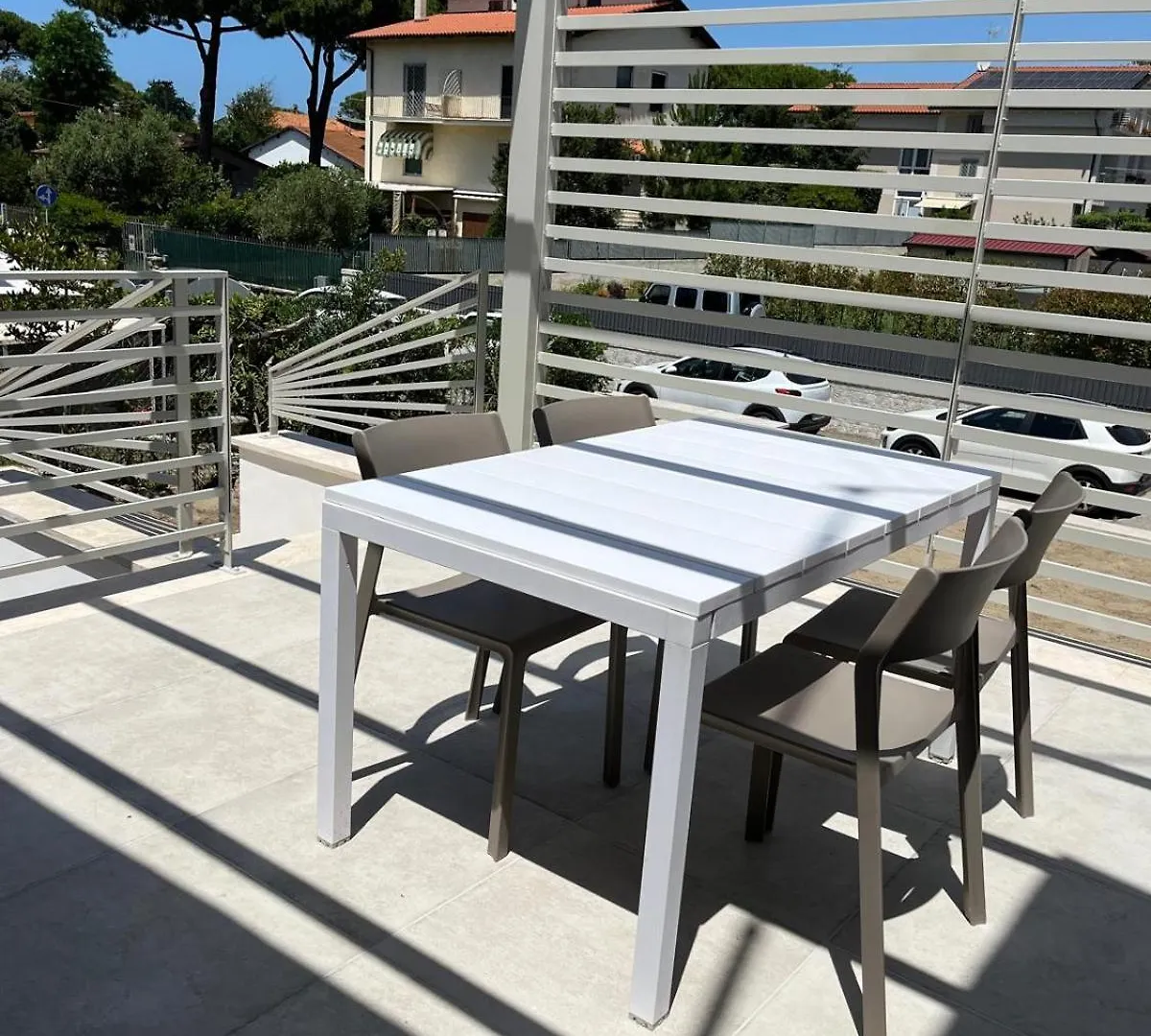 Appartamento In Villa A Tirrenia, Eleganza E Comfort A Pochi Passi Dal Mare 피사